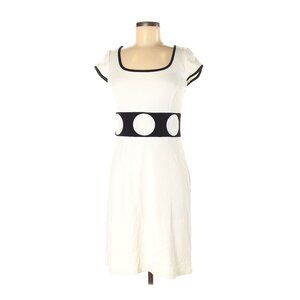 Muse Retro White With Black Piping Scoop Neck Bodycon Dress Size 4 NWT